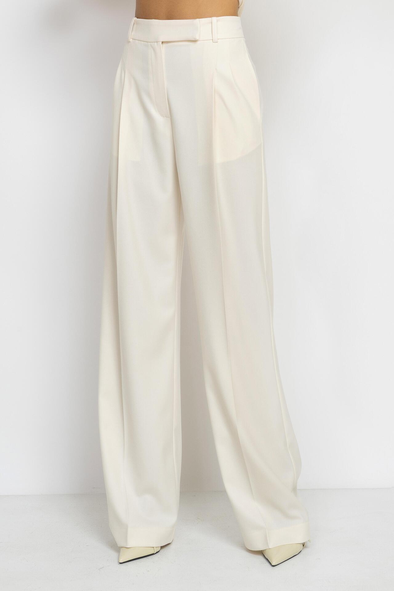 White Straight Leg Back Slit Trousers In White